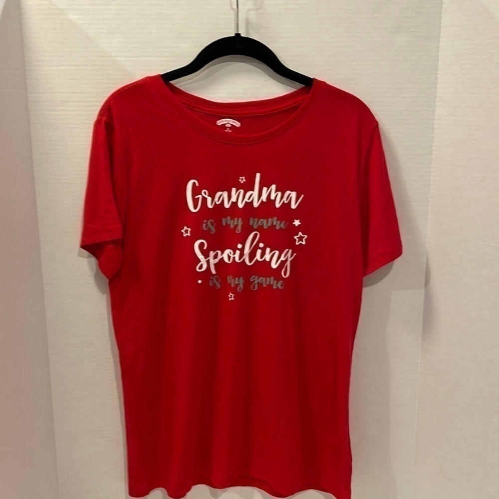 WOMEN’S Graphic T-Shirt Size 8/10